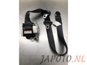 Used Front seatbelt, right Suzuki Alto (GF) 1.0 12V Price € 75,00 Margin scheme offered by Japoto Parts B.V.