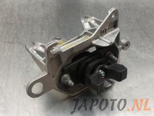 Gebrauchte Getriebe Halterung Nissan Qashqai (J11) 1.2 DIG-T 16V Preis € 34,95 Margenregelung angeboten von Japoto Parts B.V.