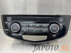 Usados Panel de control de calefacción Nissan Qashqai (J11) 1.2 DIG-T 16V Precio € 39,95 Norma de margen ofrecido por Japoto Parts B.V.