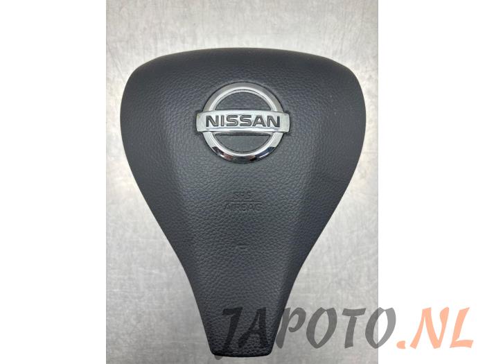 Airbag gauche (volant) d'un Nissan Qashqai (J11) 1.2 DIG-T 16V 2017