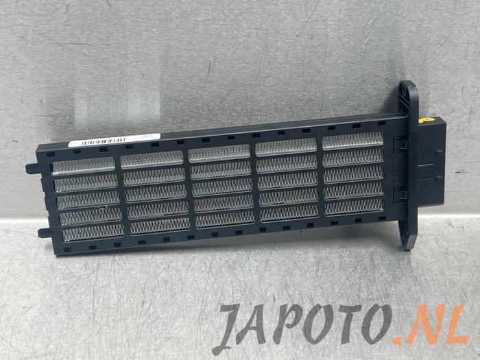 Heating element from a Nissan Qashqai (J11) 1.2 DIG-T 16V 2017