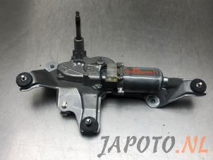 Używane Silnik wycieraczki tylnej Daihatsu Terios (J2) 1.5 16V DVVT 4x2 Euro 4 Cena € 49,95 Procedura marży oferowane przez Japoto Parts B.V.