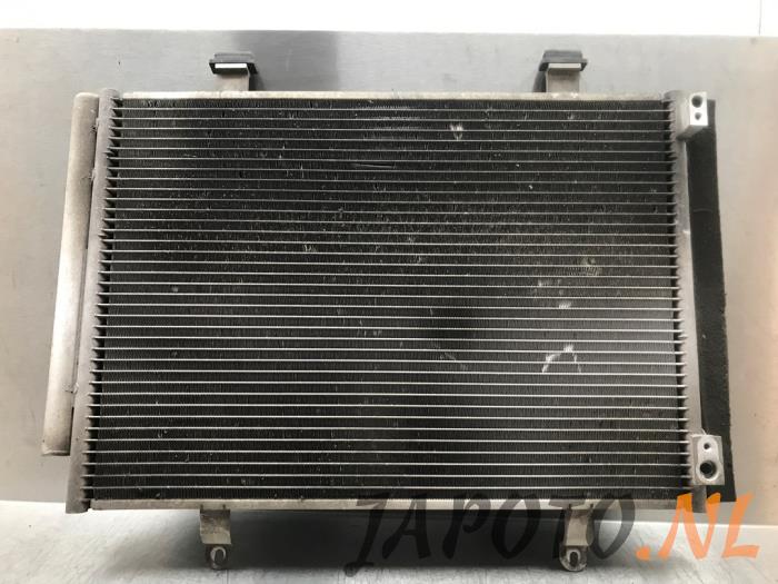 Usagé Radiateur clim Suzuki Swift (ZA/ZC/ZD) 1.6 Sport VVT 16V Prix € 52,50 Règlement à la marge proposé par Japoto Parts B.V.