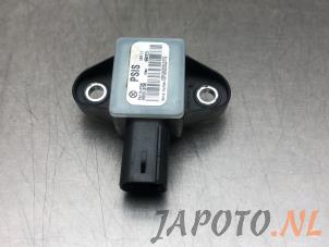 Used Airbag sensor Hyundai Kona (OS) 1.0 T-GDI 12V Price € 29,50 Margin scheme offered by Japoto Parts B.V.