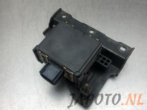 Usagé Capteur radar Hyundai Kona (OS) 1.0 T-GDI 12V Prix € 175,00 Règlement à la marge proposé par Japoto Parts B.V.