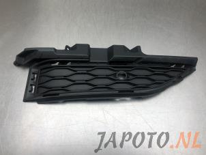 Used Bumper grille Hyundai Kona (OS) 1.0 T-GDI 12V Price € 29,95 Margin scheme offered by Japoto Parts B.V.