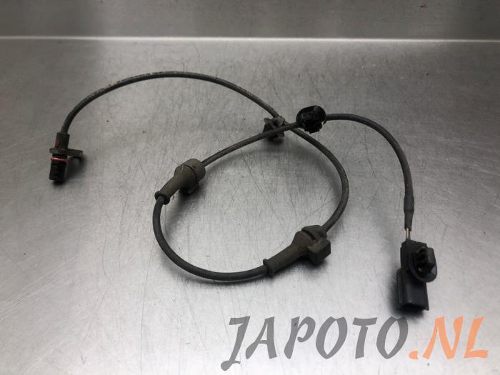 Begagnade ABS-sensor Suzuki Swift (ZA/ZC/ZD) 1.6 Sport VVT 16V Pris € 20,95 Marginaltabell erbjuds av Japoto Parts B.V.