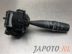 Usados Interruptor de limpiaparabrisas Suzuki Swift (ZA/ZC/ZD) 1.6 Sport VVT 16V Precio € 34,95 Norma de margen ofrecido por Japoto Parts B.V.