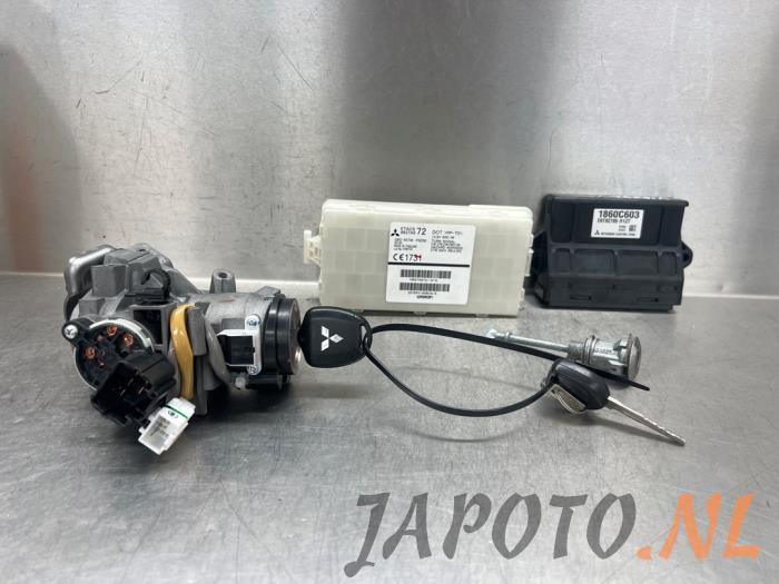 Used Ignition lock + computer Mitsubishi Space Star (A0) 1.2 12V Price € 209,95 Margin scheme offered by Japoto Parts B.V.
