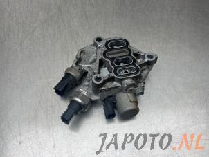 Używane Czujnik cisnienia oleju Honda Civic (FK6/7/8/9) 1.0i VTEC Turbo 12V Cena na żądanie oferowane przez Japoto Parts B.V.