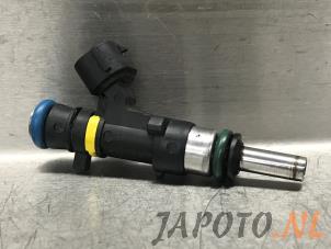 Used Injector (petrol injection) Mitsubishi Outlander (GF/GG) 2.0 16V PHEV 4x4 Price € 24,95 Margin scheme offered by Japoto Parts B.V.