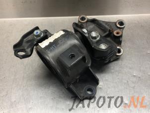 Used Gearbox mount Hyundai iX20 (JC) 1.6i 16V Price on request offered by Japoto Parts B.V.