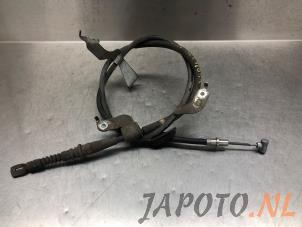 Usados Cable de freno de mano Suzuki Swift (ZA/ZC/ZD) 1.6 Sport VVT 16V Precio € 25,00 Norma de margen ofrecido por Japoto Parts B.V.