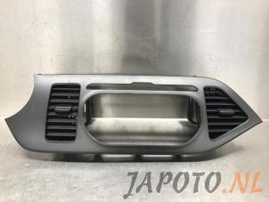 Used Radiotrim Kia Picanto (TA) 1.0 12V Price on request offered by Japoto Parts B.V.