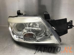 Used Headlight, right Mitsubishi Outlander (CU) 2.0 16V 4x2 Price € 150,00 Margin scheme offered by Japoto Parts B.V.