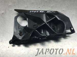 Used Front bumper bracket, right Toyota Aygo (B10) 1.0 12V VVT-i Price € 9,95 Margin scheme offered by Japoto Parts B.V.
