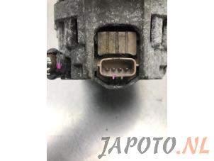 Dynamo from a Mitsubishi Space Star (A0) 1.2 12V 2015