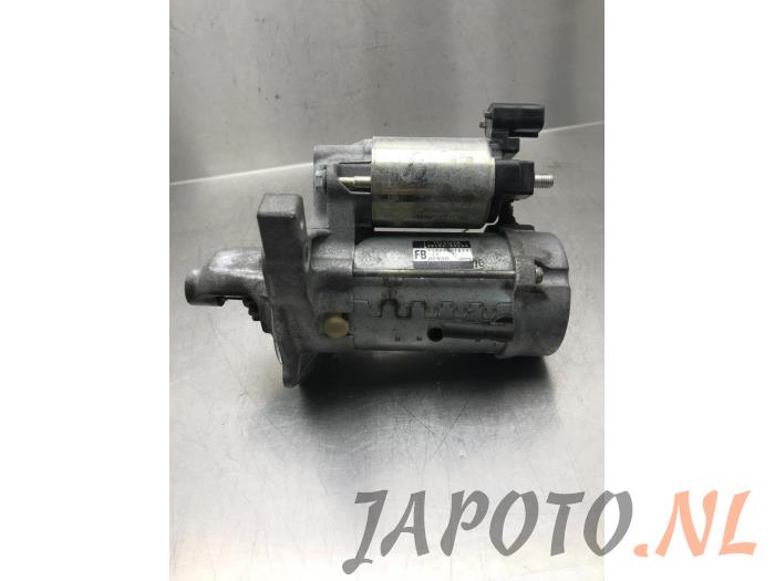 Usagé Démarreur Toyota Yaris III (P13) 1.33 16V Dual VVT-I Prix € 47,20 Règlement à la marge proposé par Japoto Parts B.V.