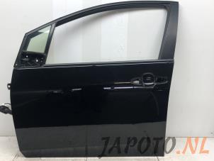 Używane Drzwi lewe przednie wersja 4-drzwiowa Toyota Prius (ZVW5) 1.8 16V Hybrid Cena € 650,00 Procedura marży oferowane przez Japoto Parts B.V.