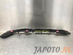 Used Rear bumper bracket, right Toyota Prius (ZVW5) 1.8 16V Hybrid Price € 14,95 Margin scheme offered by Japoto Parts B.V.