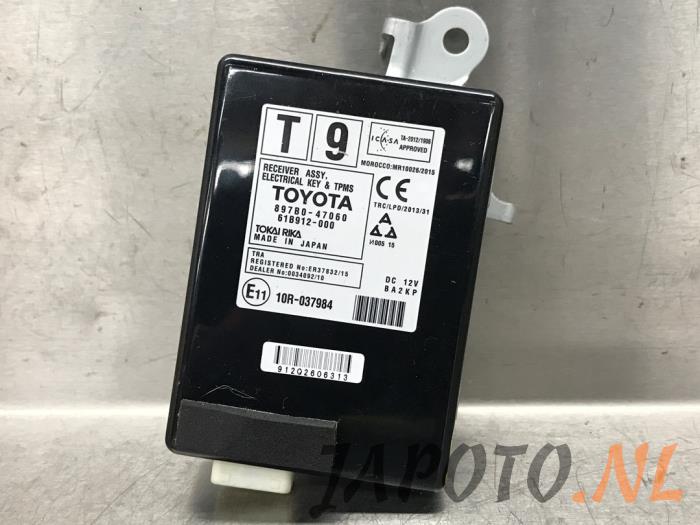 Used Computer, miscellaneous Toyota Prius (ZVW5) 1.8 16V Hybrid Price € 52,49 Margin scheme offered by Japoto Parts B.V.