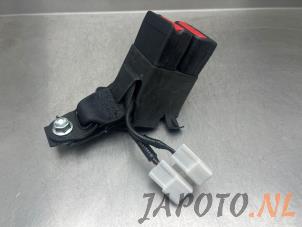 Used Rear seatbelt buckle, left Toyota Prius (ZVW5) 1.8 16V Hybrid Price on request offered by Japoto Parts B.V.