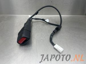 Used Front seatbelt buckle, right Toyota Prius (ZVW5) 1.8 16V Hybrid Price on request offered by Japoto Parts B.V.