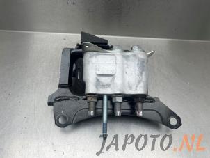 Used Gearbox mount Toyota Prius (ZVW5) 1.8 16V Hybrid Price on request offered by Japoto Parts B.V.