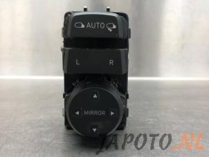 Used Mirror switch Hyundai i30 Wagon (PDEF5) 1.6 CRDi 16V VGT Price € 29,95 Margin scheme offered by Japoto Parts B.V.