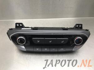 Used Heater control panel Hyundai i30 Wagon (PDEF5) 1.6 CRDi 16V VGT Price € 99,95 Margin scheme offered by Japoto Parts B.V.