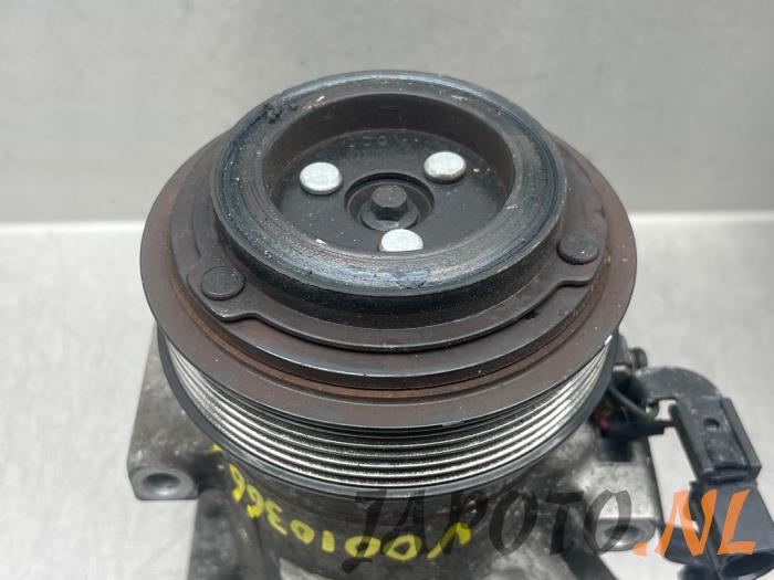 Air conditioning pump from a Kia Picanto (JA) 1.0 T-GDI 12V 2018