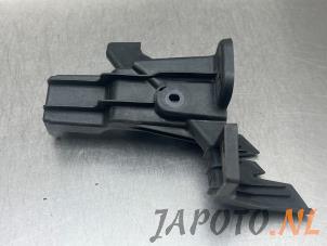 Used Front bumper bracket, right Kia Picanto (JA) 1.0 T-GDI 12V Price € 14,95 Margin scheme offered by Japoto Parts B.V.