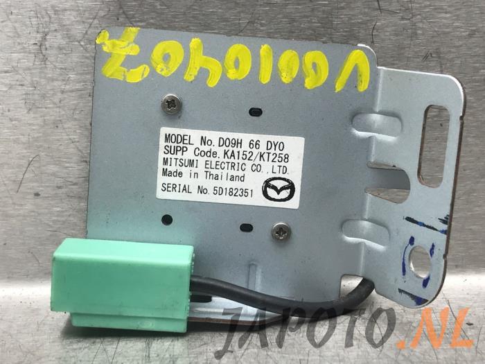 Używane Antena GPS Mazda CX-3 (DJ/DK) 1.5 Skyactiv D 105 16V Cena € 41,99 Procedura marży oferowane przez Japoto Parts B.V.