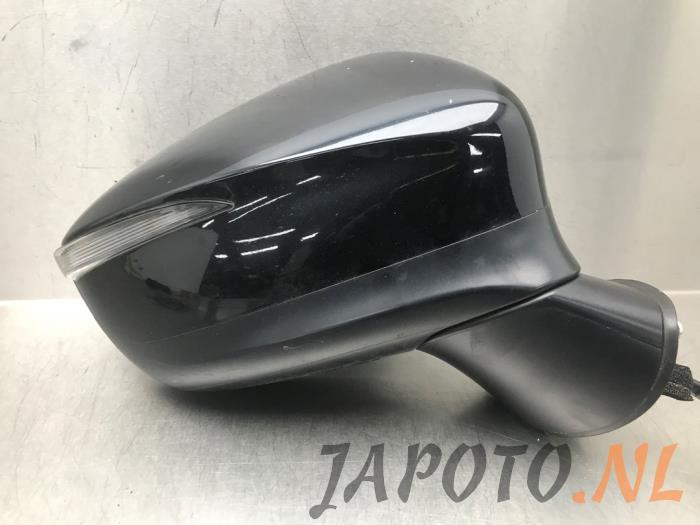 Wing mirror, right from a Mazda CX-3 1.5 Skyactiv D 105 16V 2015