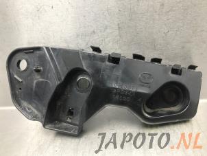 Używane Wspornik zderzaka prawy przód Mazda CX-3 1.5 Skyactiv D 105 16V Cena € 19,95 Procedura marży oferowane przez Japoto Parts B.V.