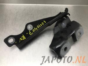 Gebrauchte Motorhaube Scharnier Mazda CX-3 1.5 Skyactiv D 105 16V Preis auf Anfrage angeboten von Japoto Parts B.V.