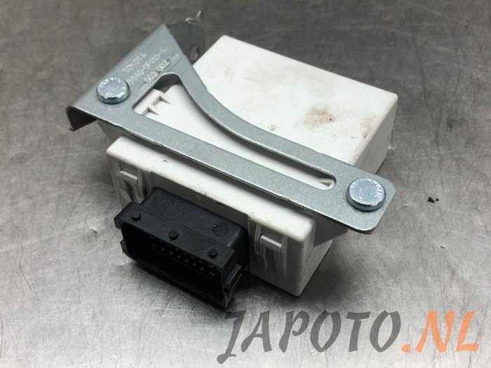Used Computer, miscellaneous Toyota Corolla Verso (R10/11) 2.2 D-4D 16V Price € 26,25 Margin scheme offered by Japoto Parts B.V.
