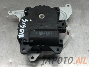 Usagé Clapet chauffage moteur Toyota Corolla Verso (R10/11) 2.2 D-4D 16V Prix € 19,95 Règlement à la marge proposé par Japoto Parts B.V.