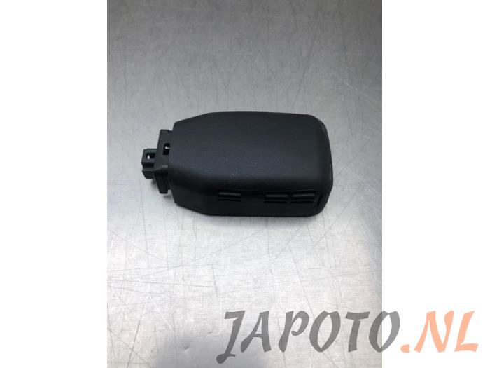 Light sensor from a Mazda 2 (DJ/DL) 1.5 SkyActiv-G 90 2018