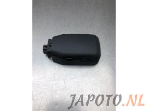 Used Light sensor Mazda 2 (DJ/DL) 1.5 SkyActiv-G 90 Price € 14,95 Margin scheme offered by Japoto Parts B.V.