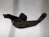 Front lower wishbone, right from a Nissan Skyline (R31/33/34/35), 1981 / 2007 2.6i GT-R Twin Turbo 24V 4x4, Compartment, 2-dr, Petrol, 2.569cc, 206kW (280pk), 4x4, RB26DETT, 1994-07 / 1999-09, R33 1997