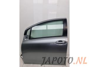 Gebrauchte Tür 4-türig links vorne Toyota Yaris II (P9) 1.3 16V VVT-i Preis auf Anfrage angeboten von Japoto Parts B.V.