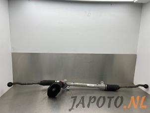 Używane Przekladnia kierownicza Mazda 2 (DJ/DL) 1.5 SkyActiv-G 90 Cena € 174,95 Procedura marży oferowane przez Japoto Parts B.V.