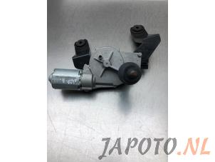 Used Rear wiper motor Kia Sportage (SL) 1.6 GDI 16V 4x2 Price on request offered by Japoto Parts B.V.