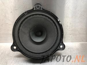 Used Speaker Nissan Juke (F15) 1.6 16V Price on request offered by Japoto Parts B.V.