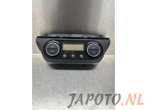 Usados Panel de control de calefacción Suzuki Swift (ZA/ZC/ZD1/2/3/9) 1.6 Sport VVT 16V Precio de solicitud ofrecido por Japoto Parts B.V.