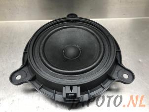 Used Speaker Mazda CX-5 (KE,GH) 2.0 SkyActiv-G 16V 2WD Price on request offered by Japoto Parts B.V.