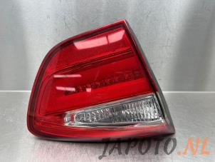 Used Taillight, left Kia Rio III (UB) 1.2 CVVT 16V Price on request offered by Japoto Parts B.V.