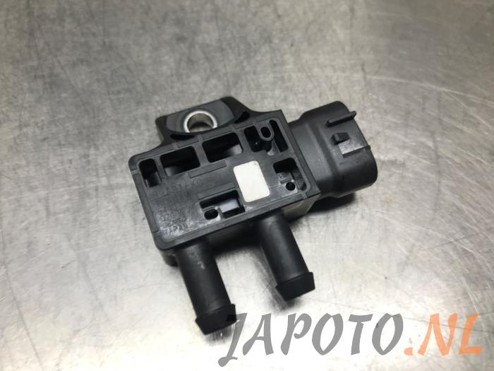 Used Particulate filter sensor Toyota Yaris IV (P21/PA1/PH1) 1.5 12V Hybrid 115 Price € 31,45 Margin scheme offered by Japoto Parts B.V.