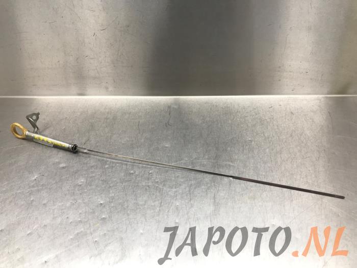 Gebrauchte Ölmessstab Toyota Yaris IV (P21/PA1/PH1) 1.5 12V Hybrid 115 Preis € 26,20 Margenregelung angeboten von Japoto Parts B.V.